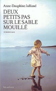 Deux petits pas sur le sable mouille v2 220pix 185x300